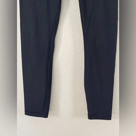 Lululemon Wunder Under High-Rise Tight 25" *Earth Day Edition - Picture 3 of 9